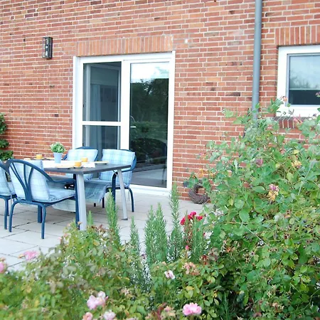 Und Gaestehaus Ebbecke בית הארחה גארבסן
